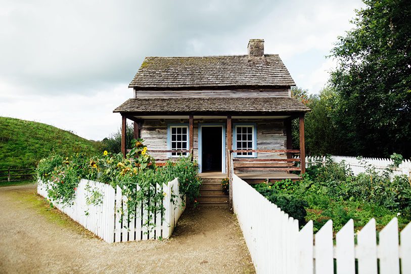 An image of a countryside wooden cabin.Healdsburg Property Management can provide property management for a property like this