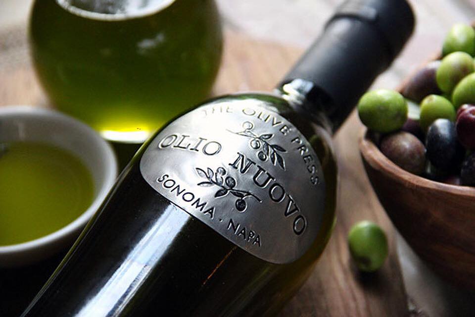 An image of Olio Nuovo bottle